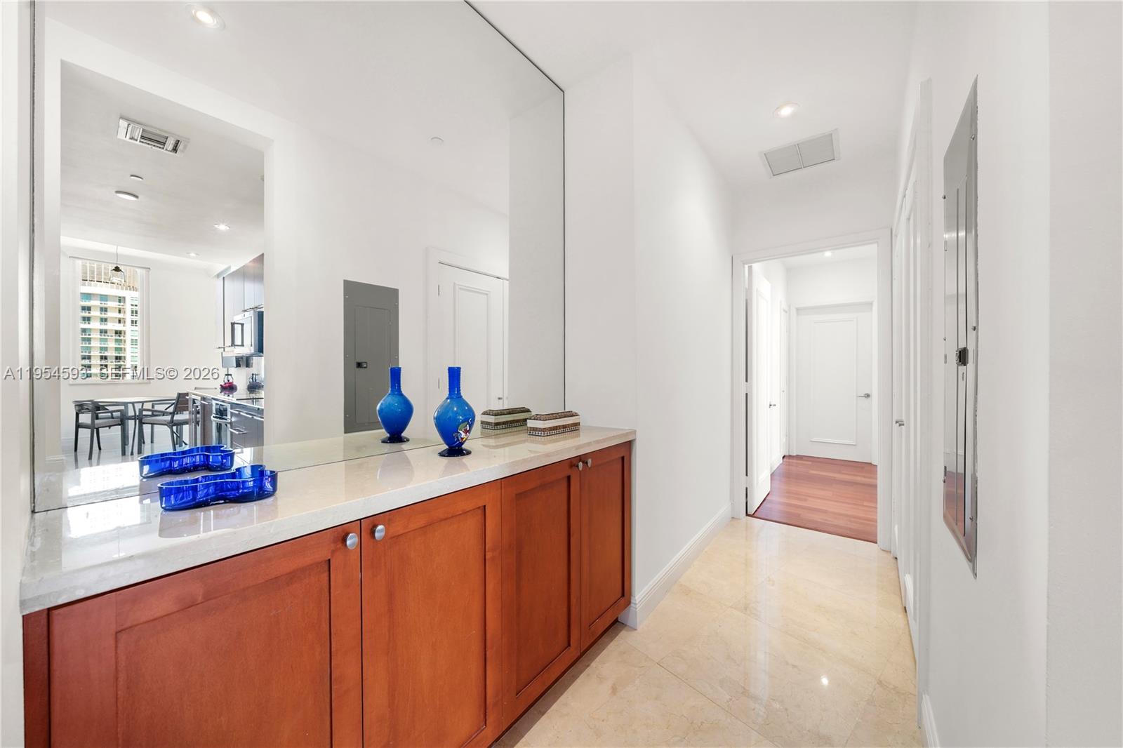 901 Brickell Key Blvd # 3706