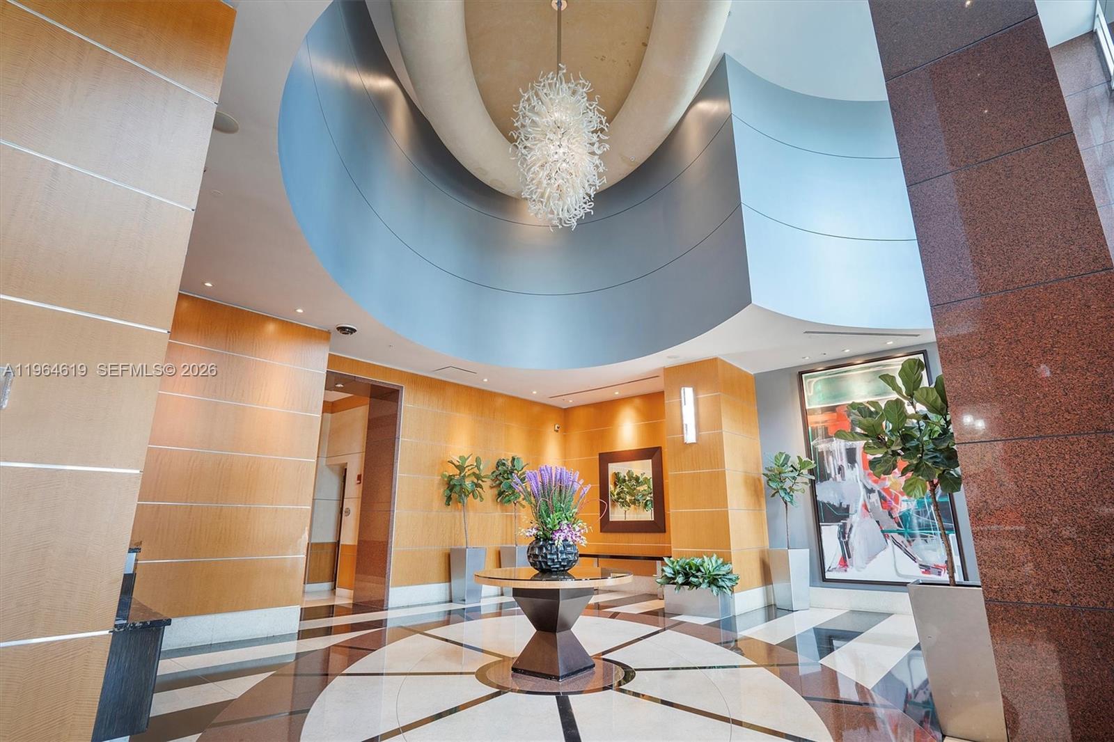 244 Biscayne Blvd # 1906