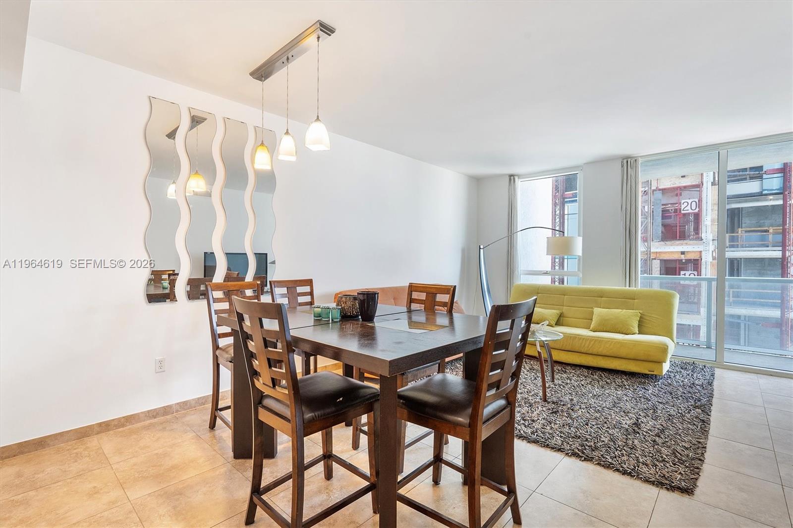 244 Biscayne Blvd # 1906