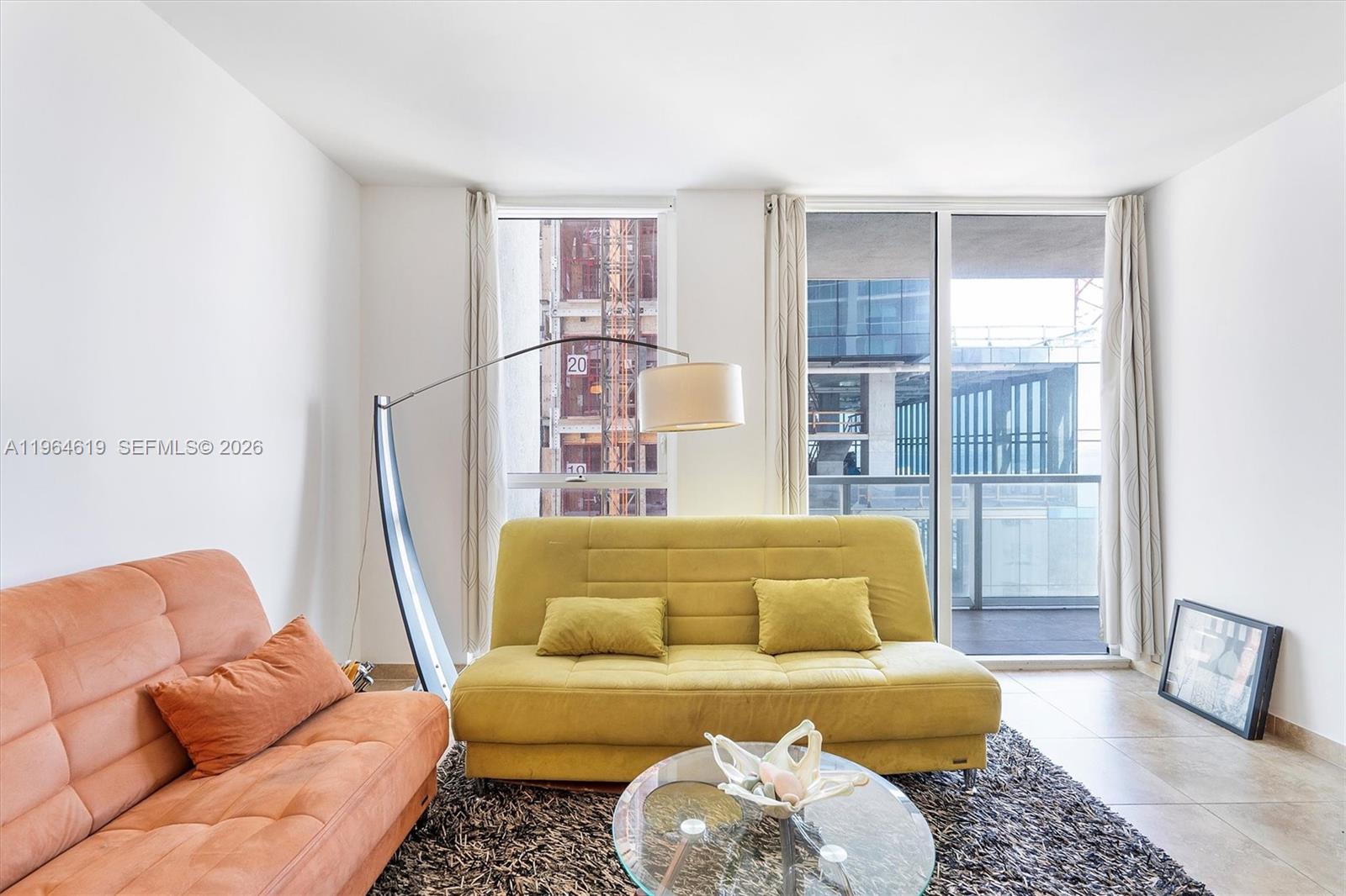 244 Biscayne Blvd # 1906