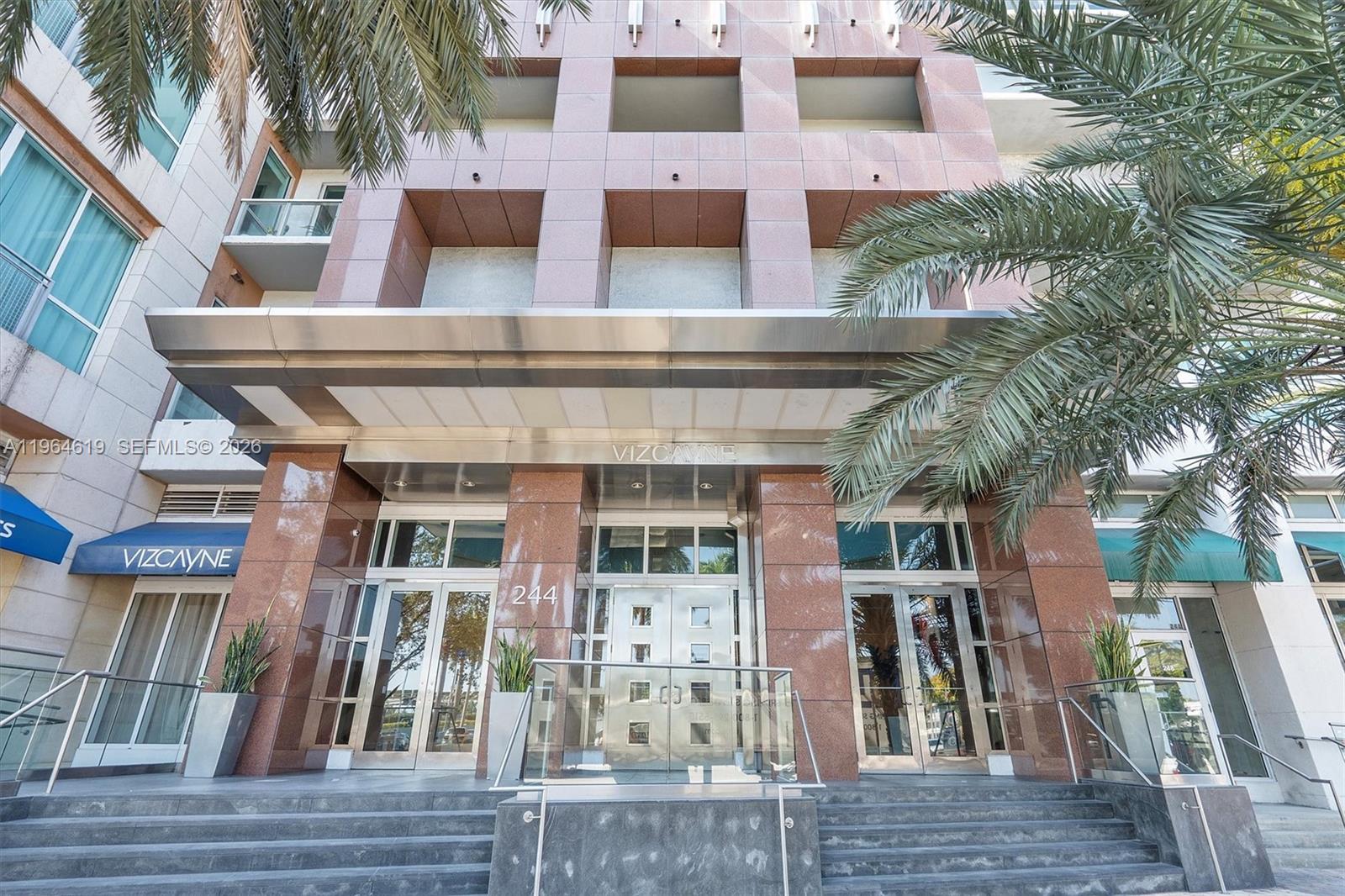 244 Biscayne Blvd # 1906