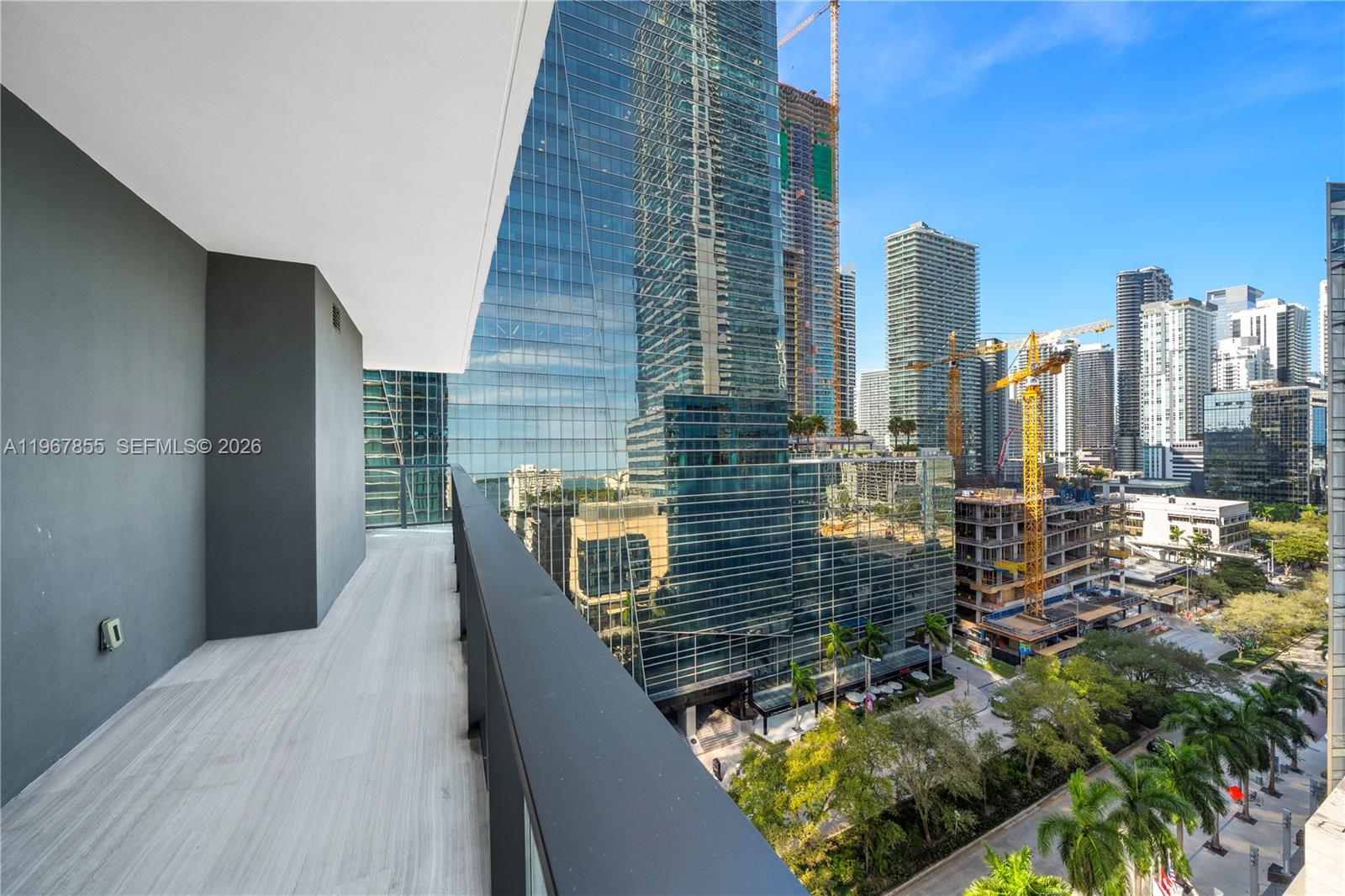 1451 Brickell Ave # 1406