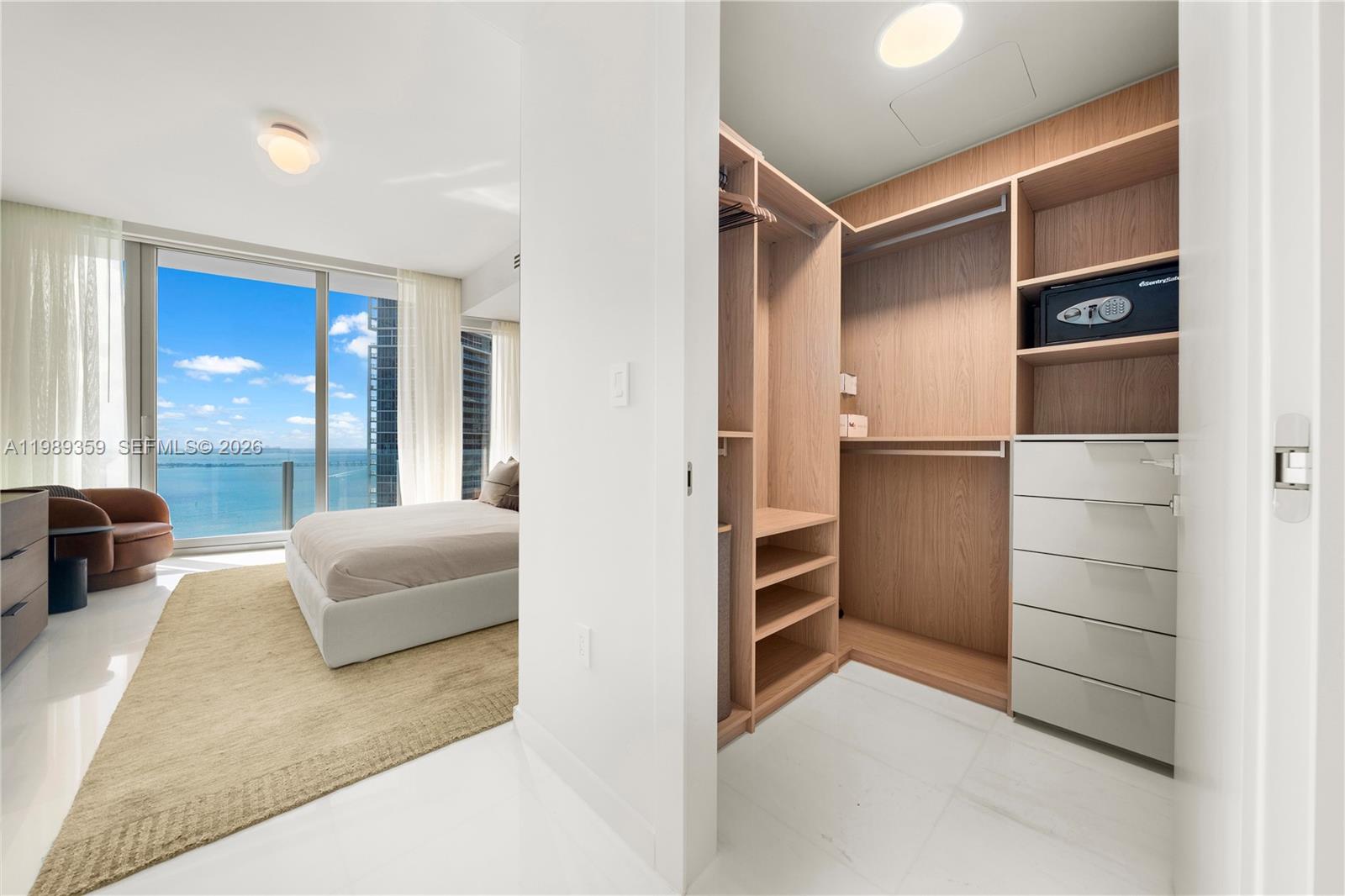 300 Biscayne Boulevard Way # 3005W