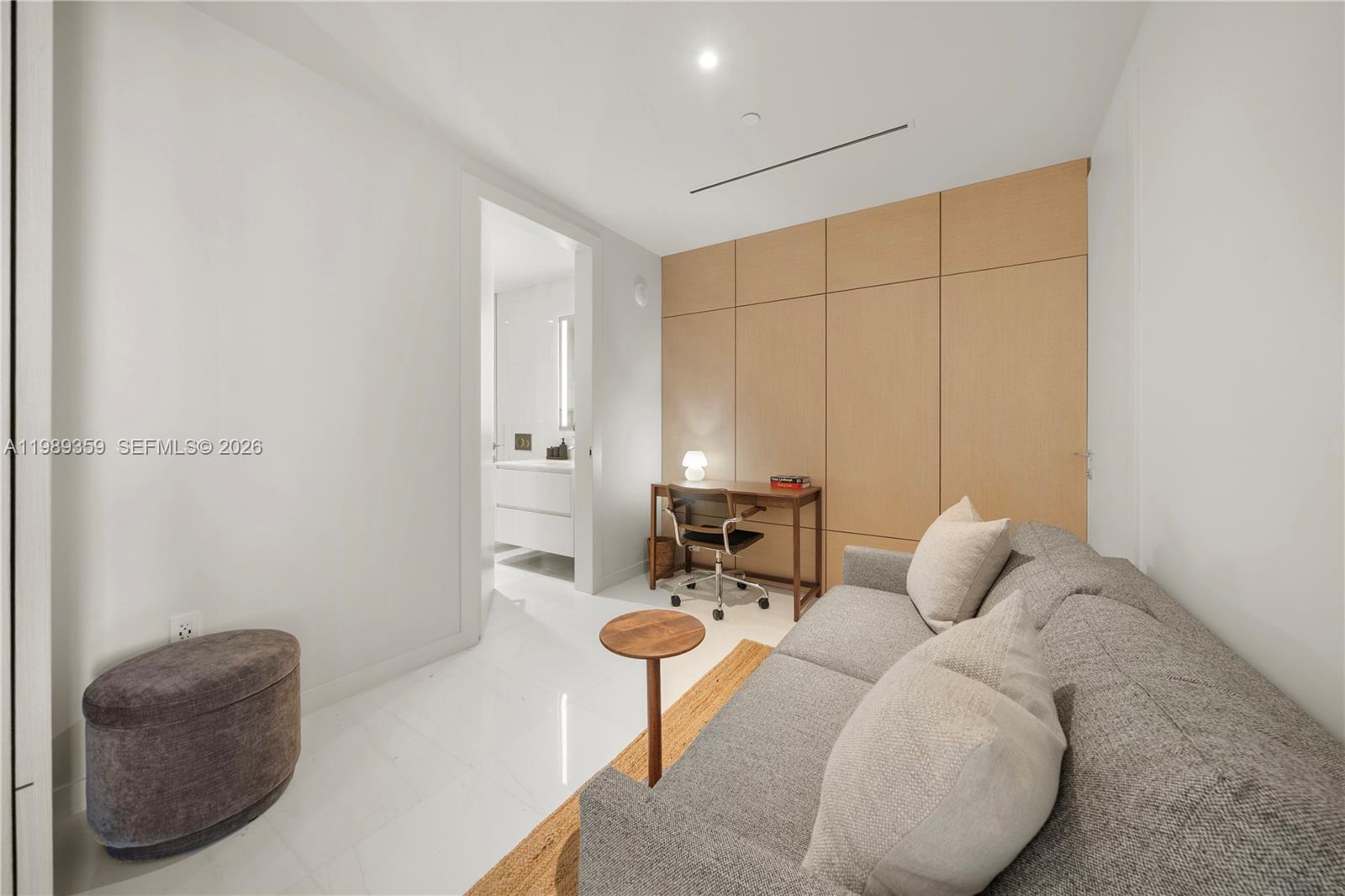 300 Biscayne Boulevard Way # 3005W
