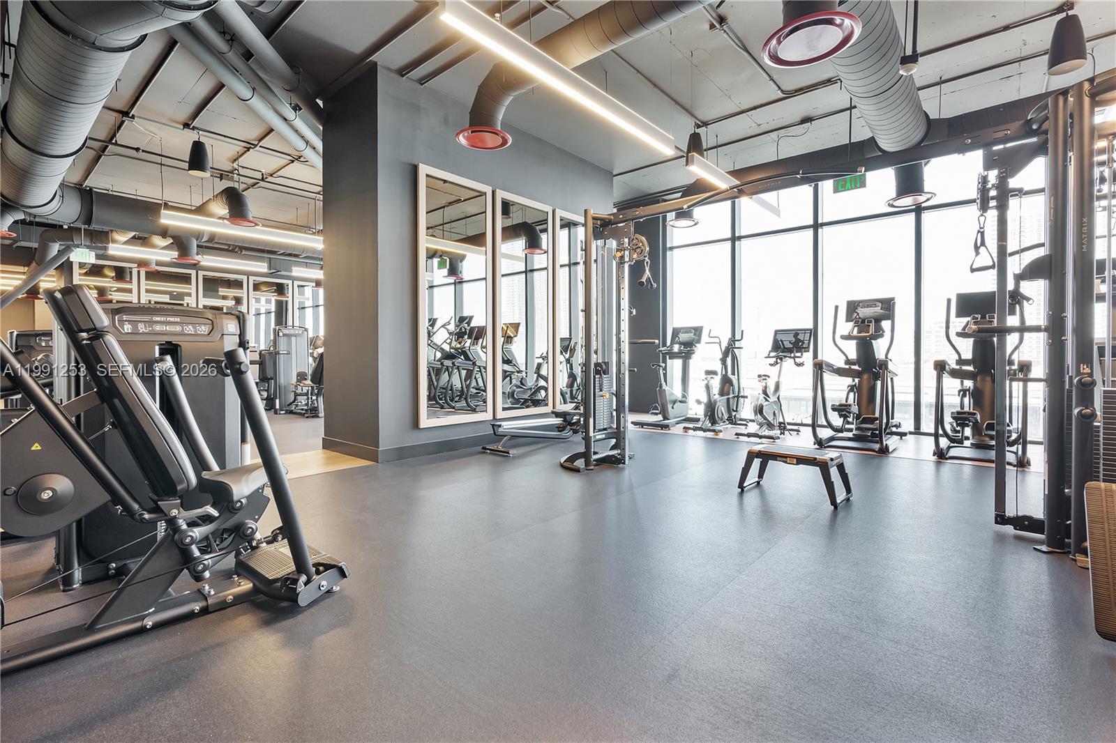 20 NE 11th St # 3809