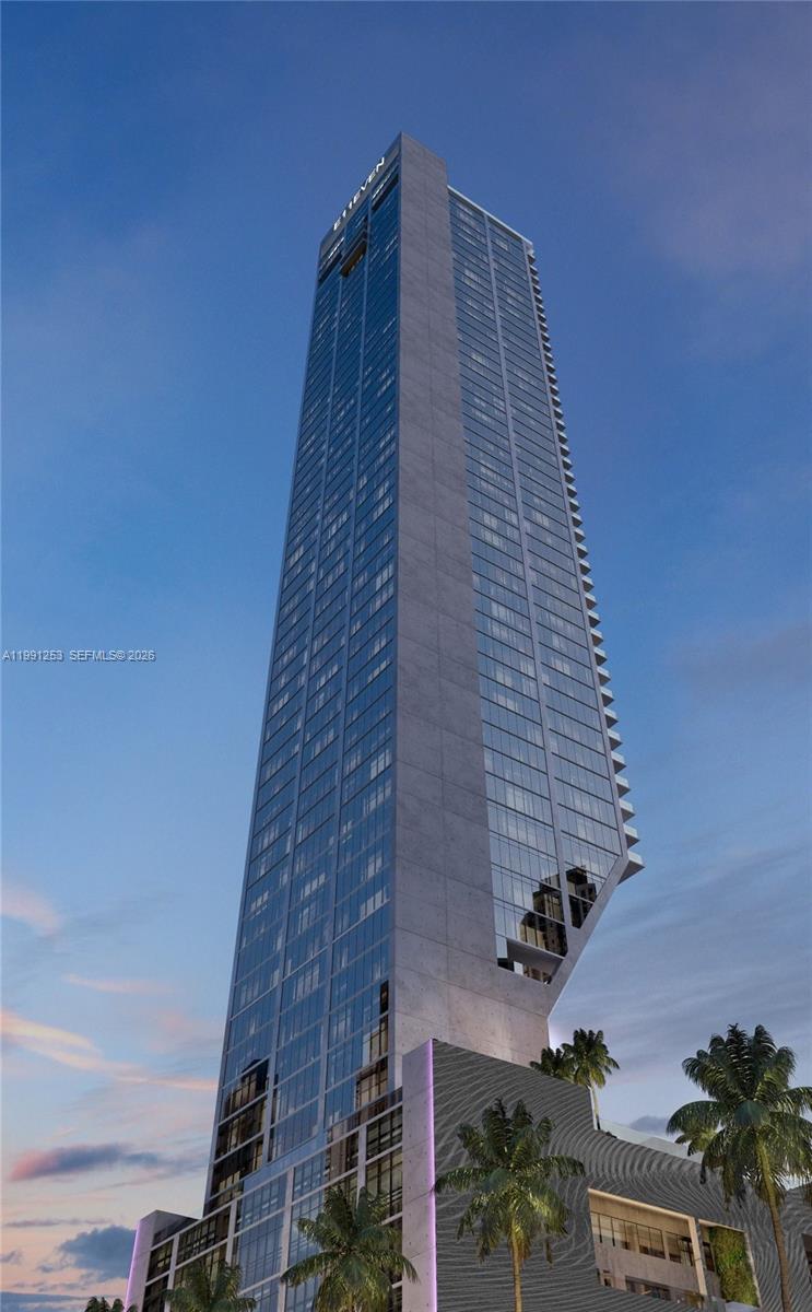 20 NE 11th St # 3809