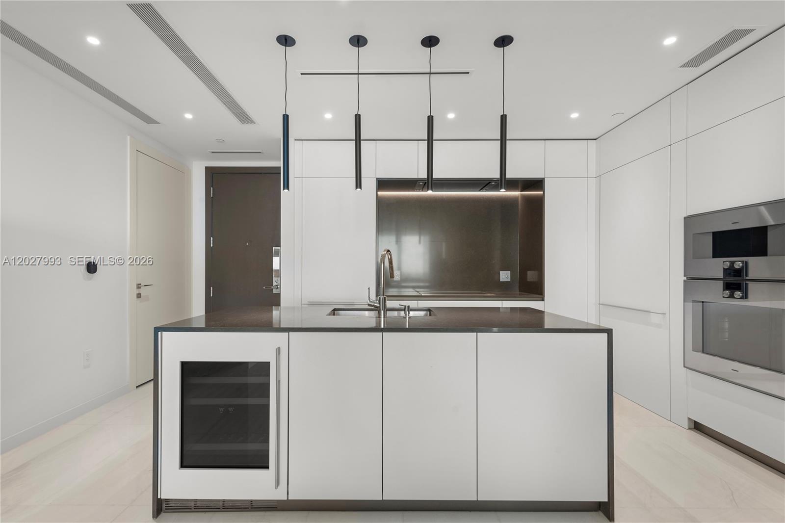 300 Biscayne Boulevard Way # 3905W