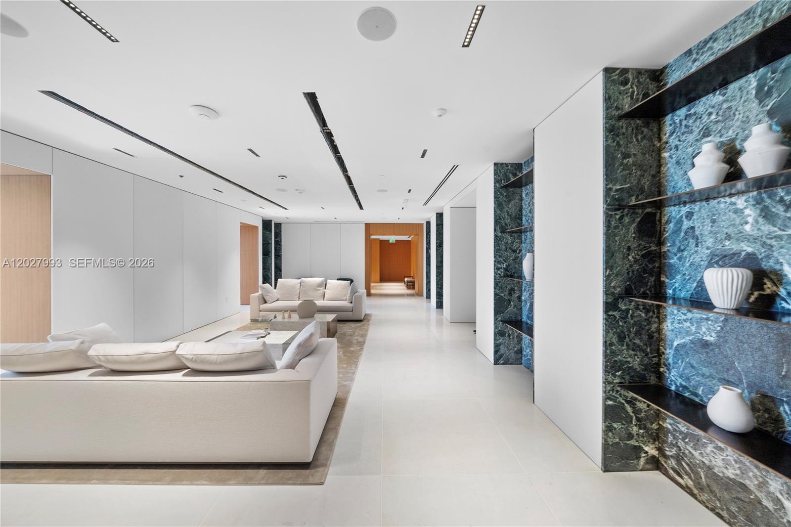 300 Biscayne Boulevard Way # 3905W