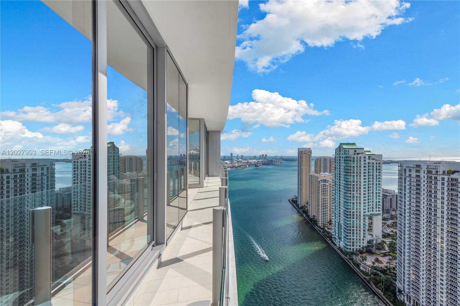 300 Biscayne Boulevard Way # 3905W