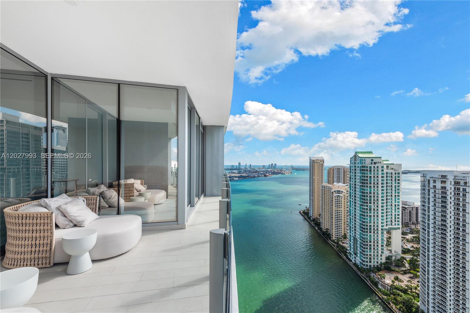 300 Biscayne Boulevard Way # 3905W