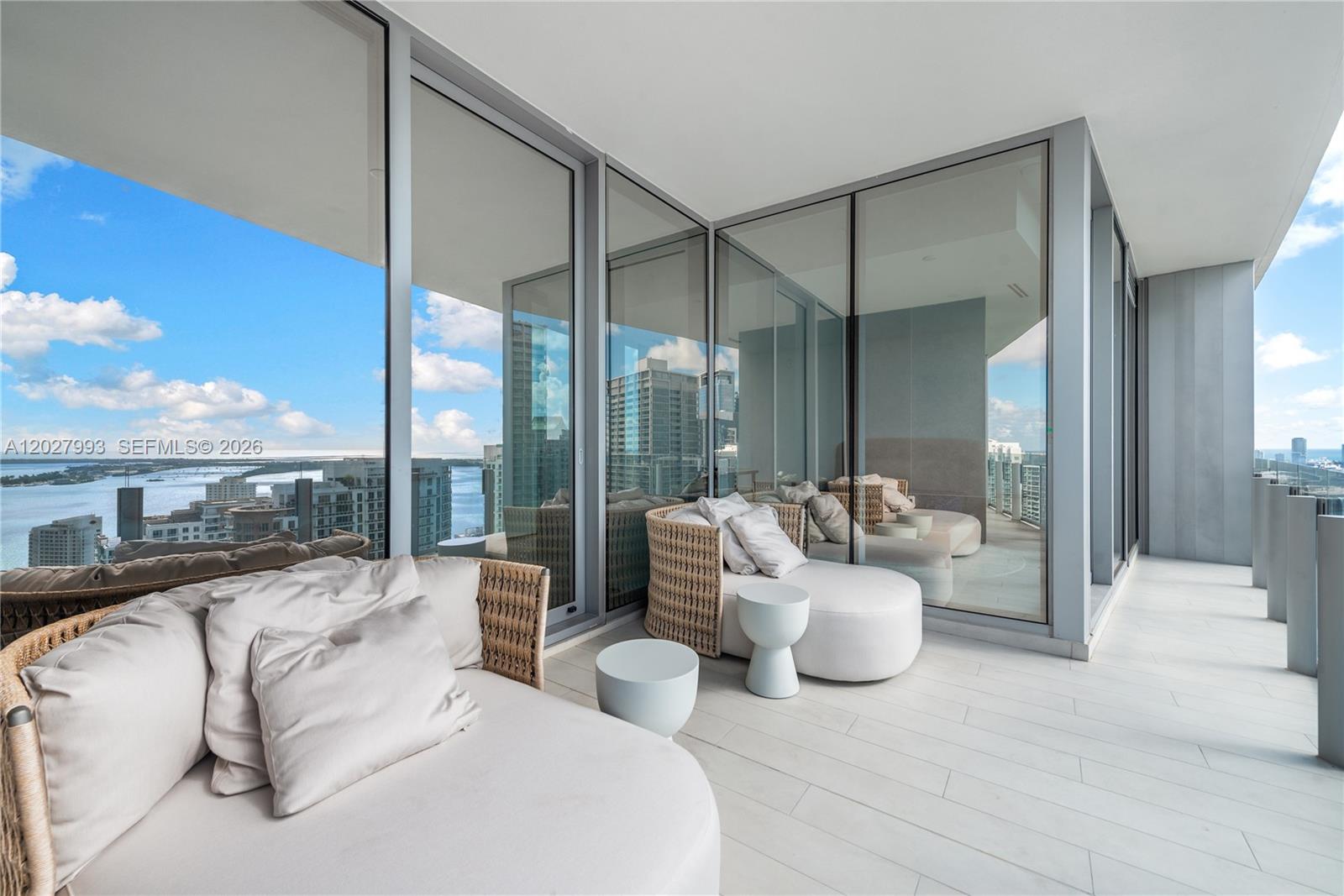 300 Biscayne Boulevard Way # 3905W
