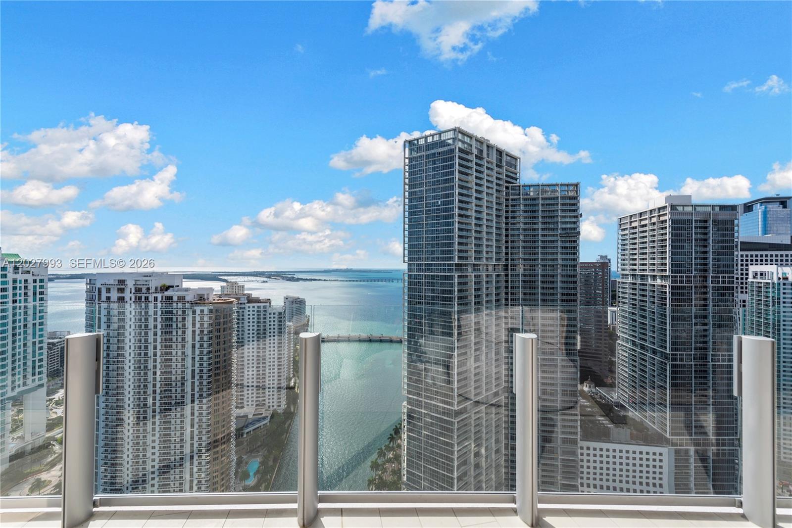 300 Biscayne Boulevard Way # 3905W