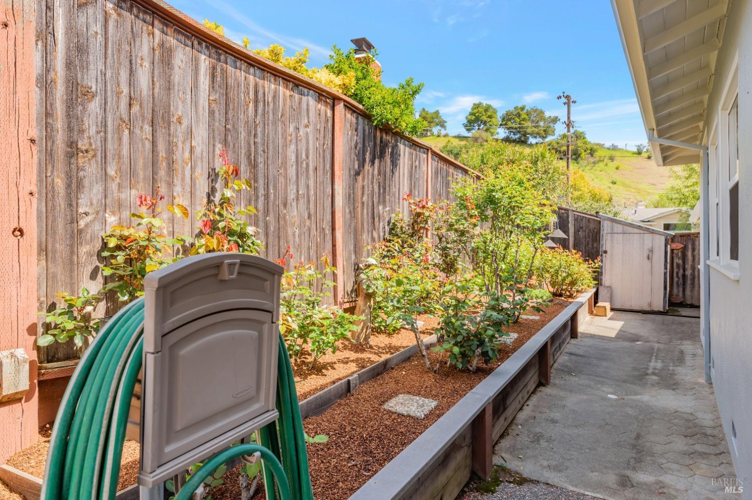 301 Orange Blossom Ln