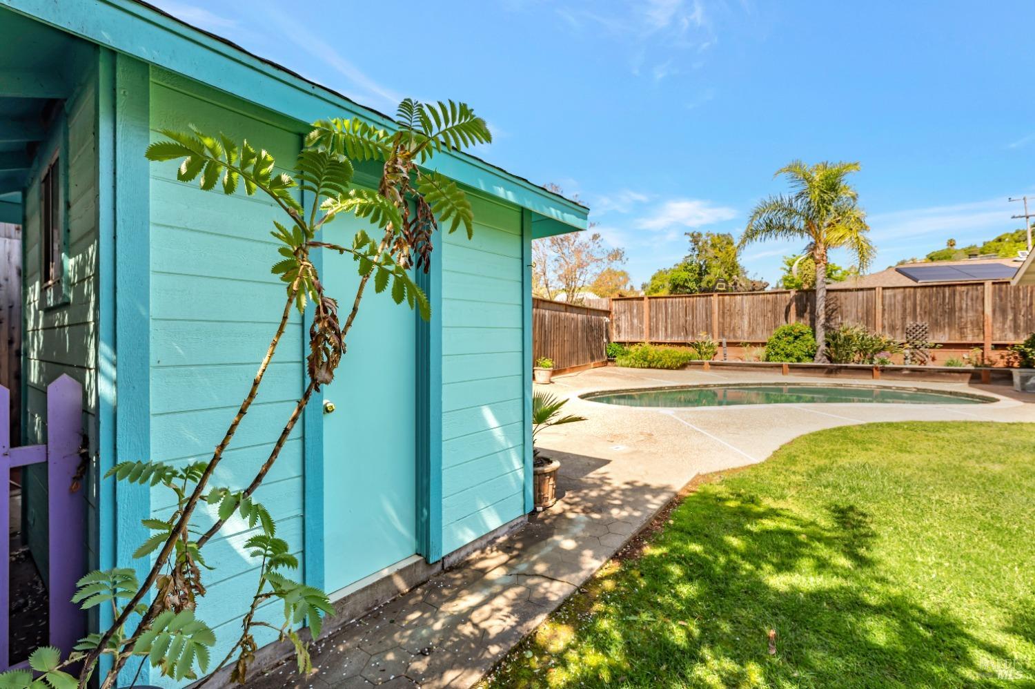 301 Orange Blossom Ln