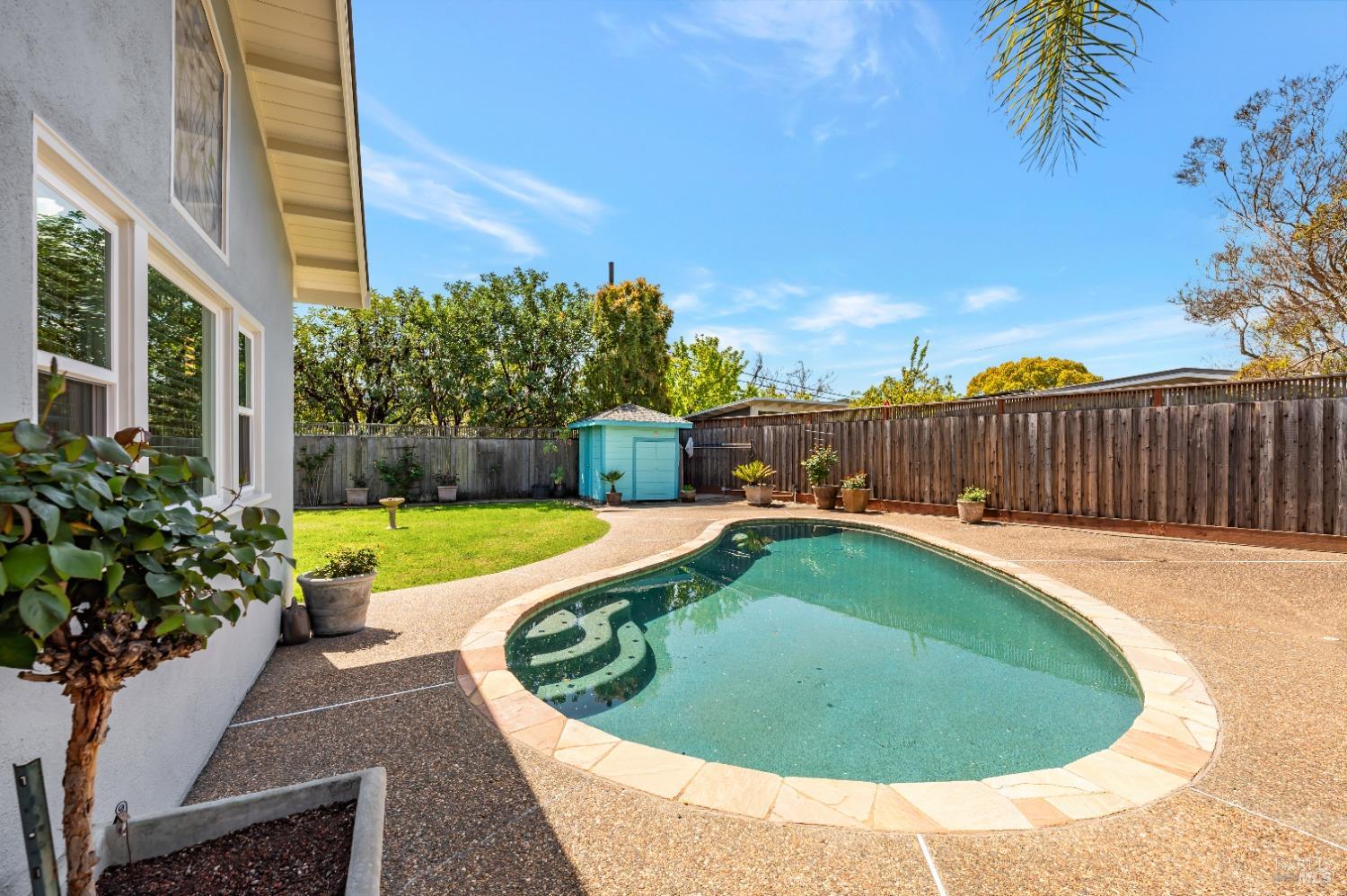 301 Orange Blossom Ln