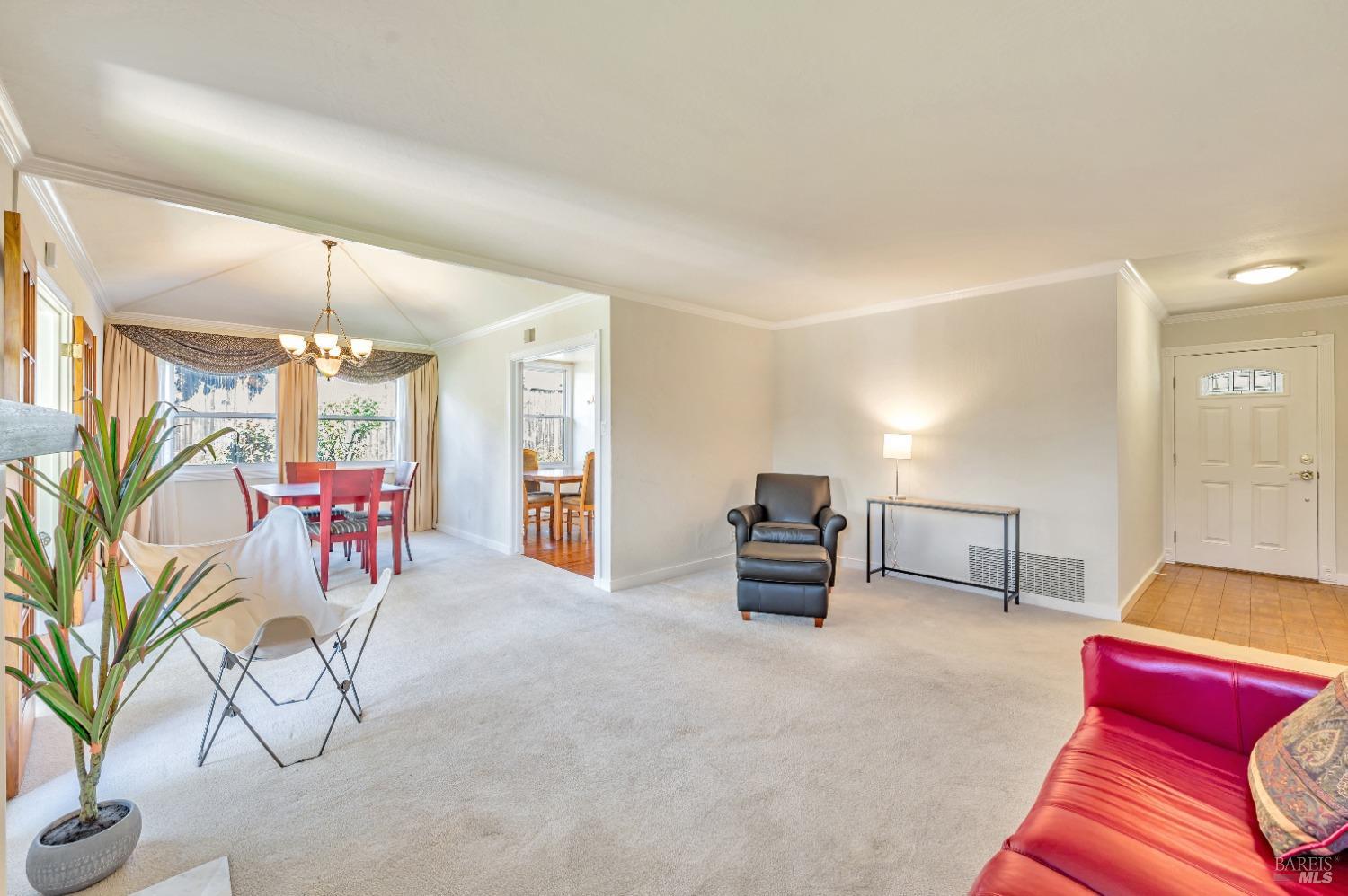 301 Orange Blossom Ln