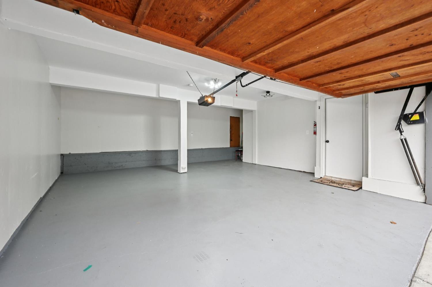 405 Sylvia Way