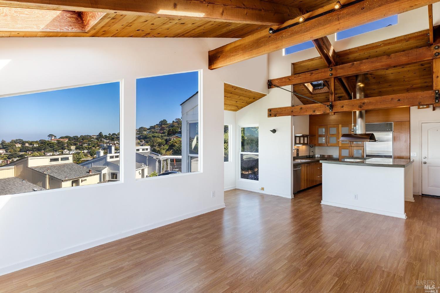 198 Cazneau Avenue Unit: #B