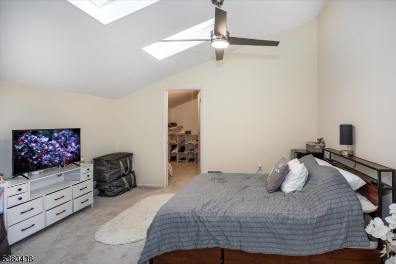 41 Mt Kemble Ave403 403