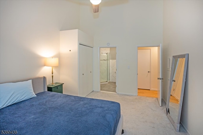 41 Mt Kemble Ave403 403