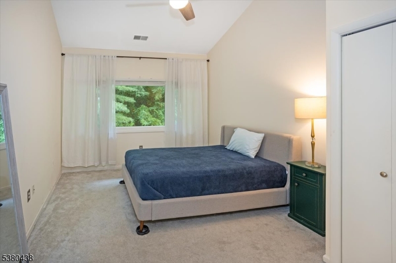 41 Mt Kemble Ave403 403