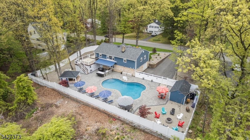 30 Foxcroft Rd