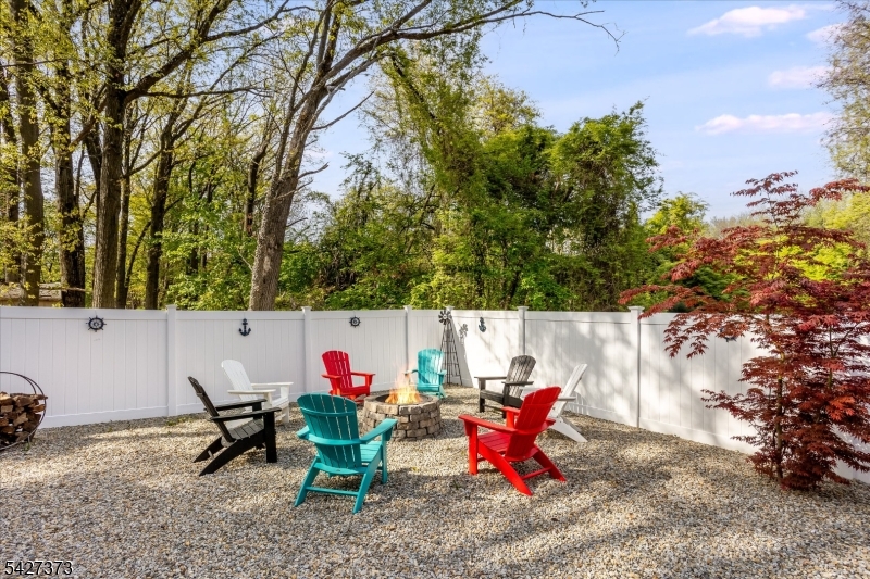 30 Foxcroft Rd