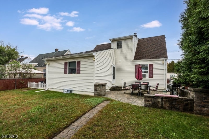 9 Rockridge Rd