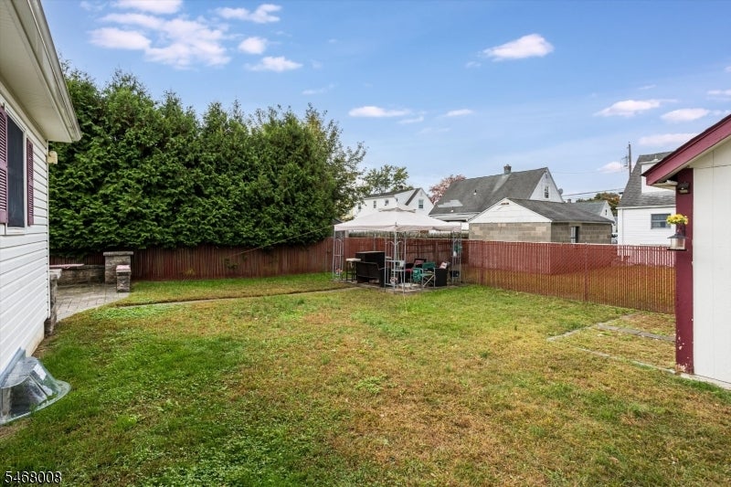 9 Rockridge Rd
