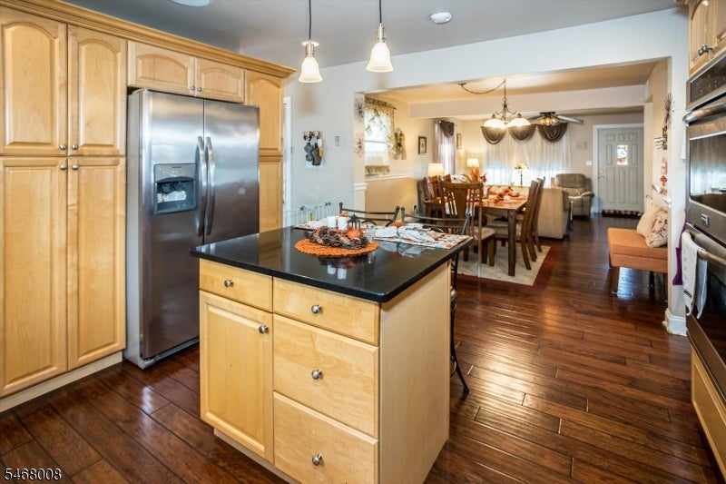 9 Rockridge Rd