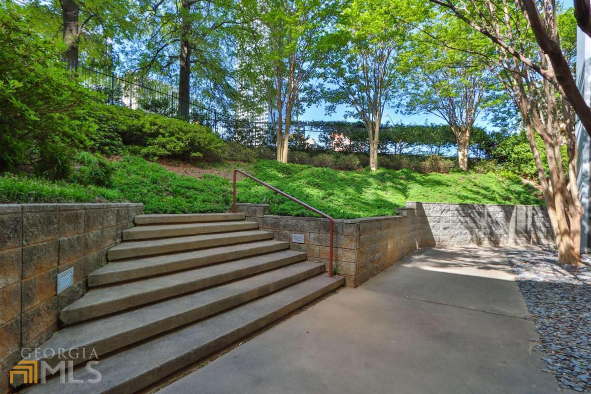 120 Ralph Mcgill Boulevard NE Unit: 314
