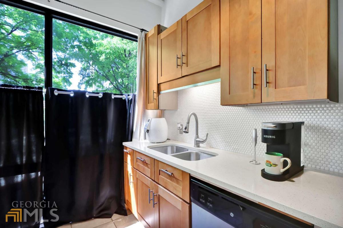120 Ralph Mcgill Boulevard NE Unit: 314