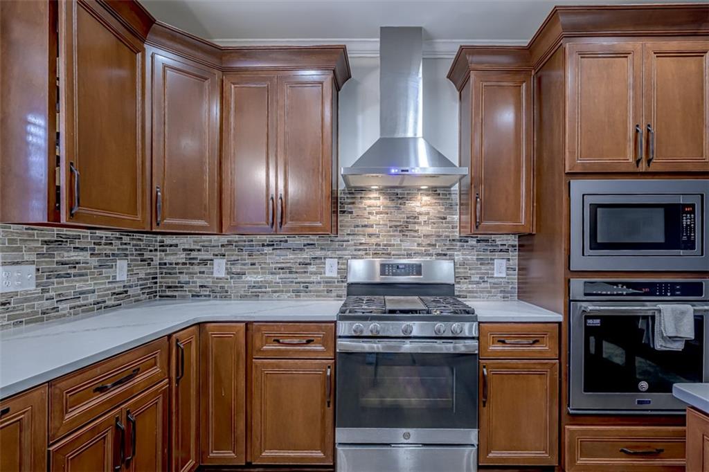 158 Watkins Glen Drive