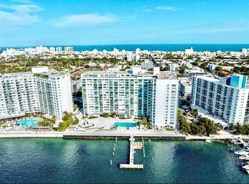 1000 West Ave # 618