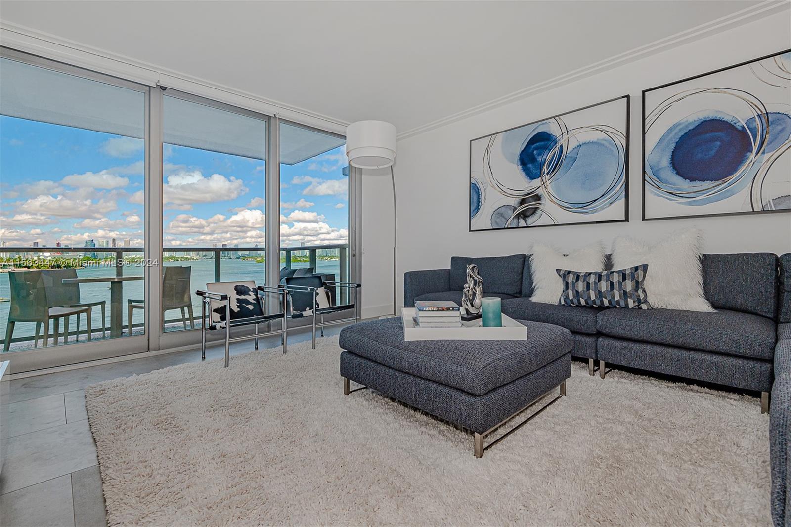 1000 West Ave # 618