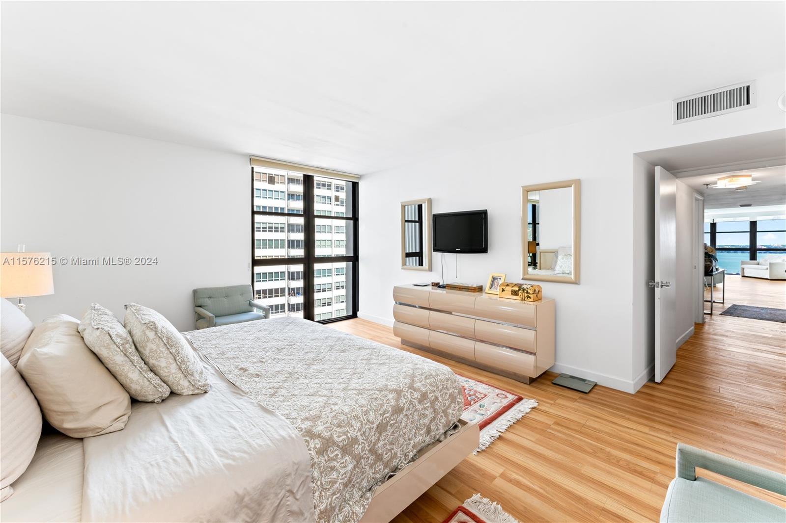 9 Island Ave # 1508