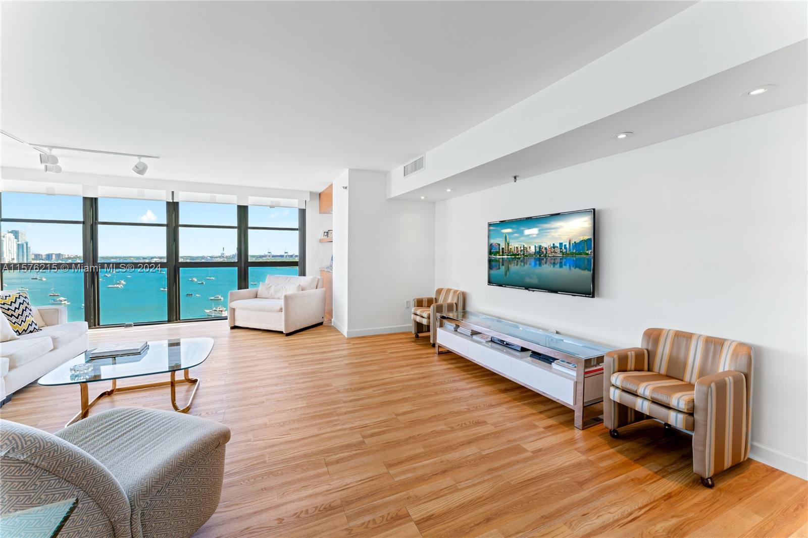 9 Island Ave # 1508