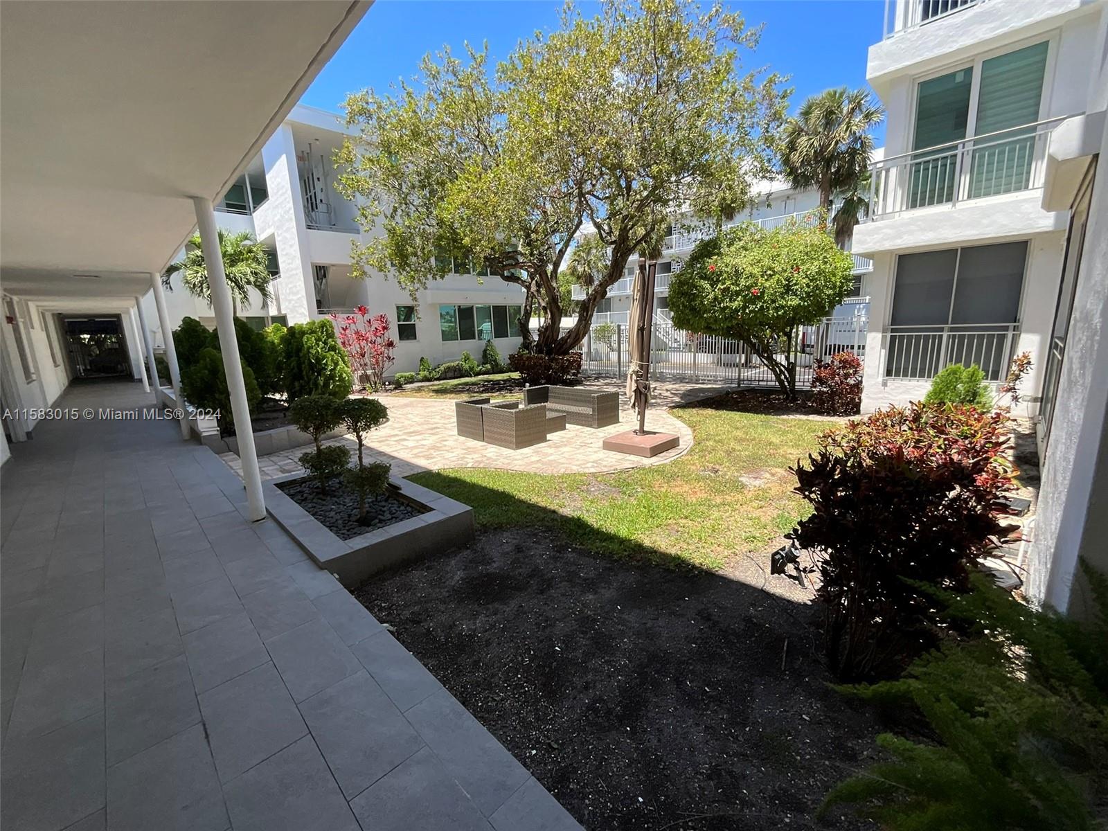10210 Collins Ave # 305