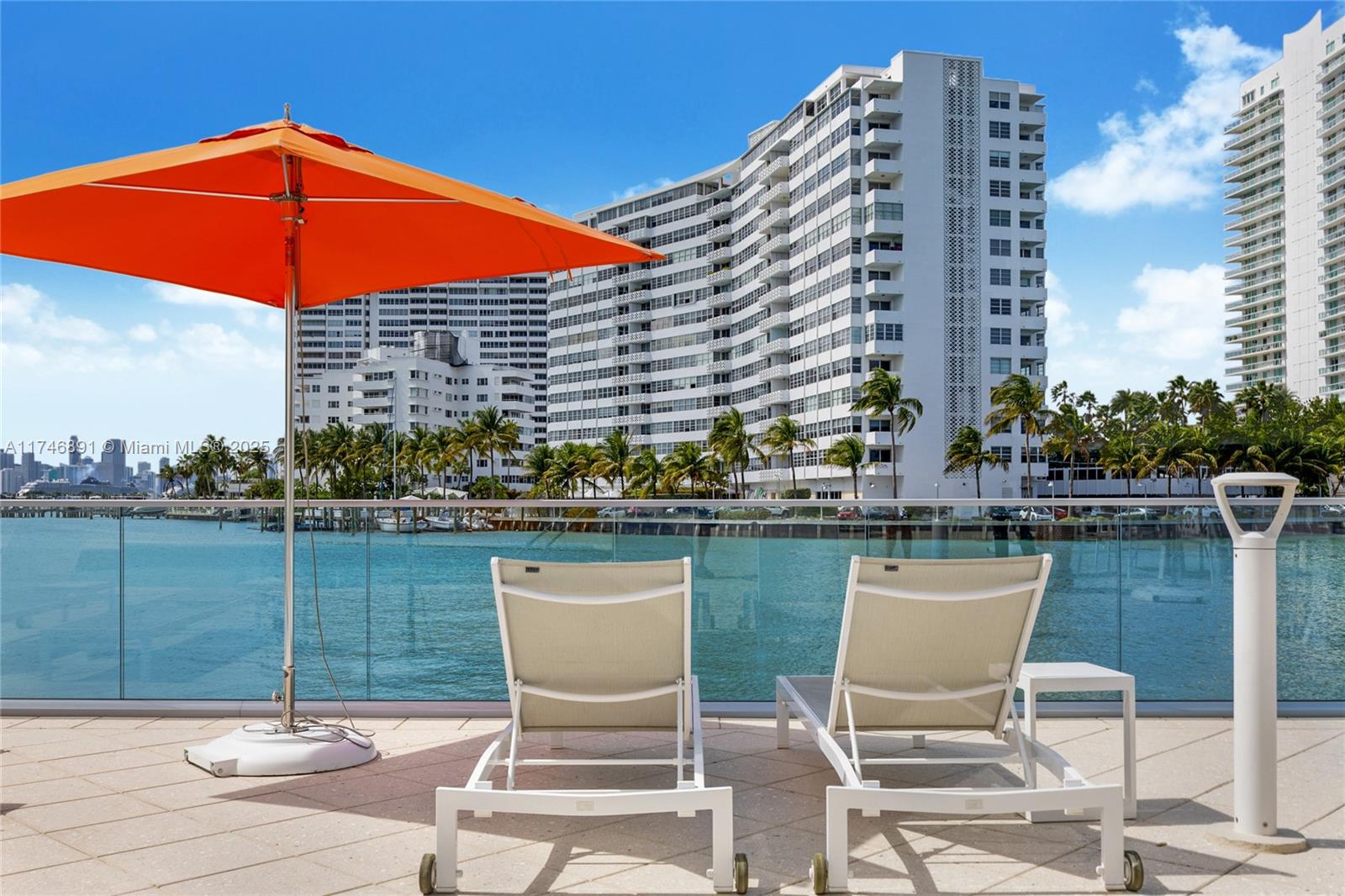 1450 Lincoln Rd # 705
