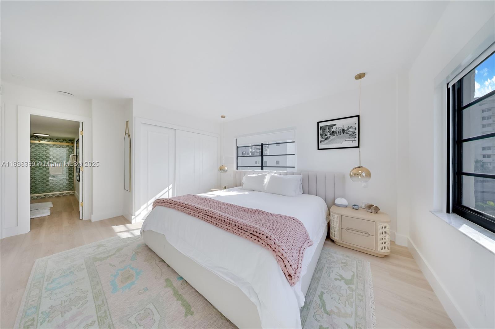 1450 Lincoln Rd # 606