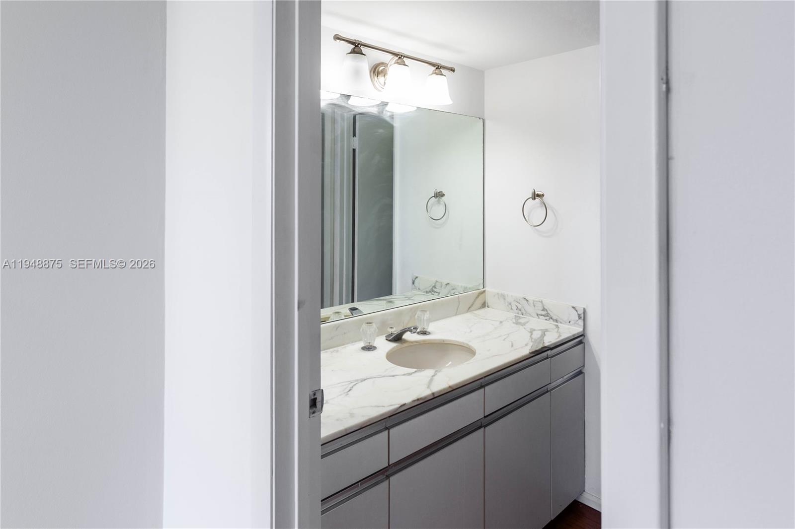 9 Island Ave # 2111