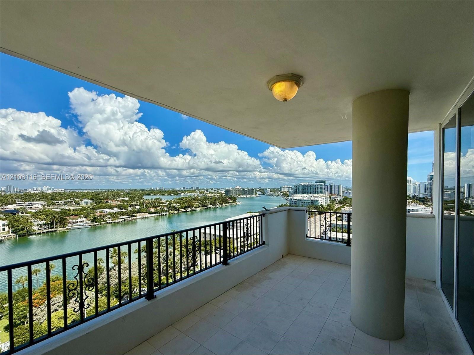6422 Collins Ave # 1403