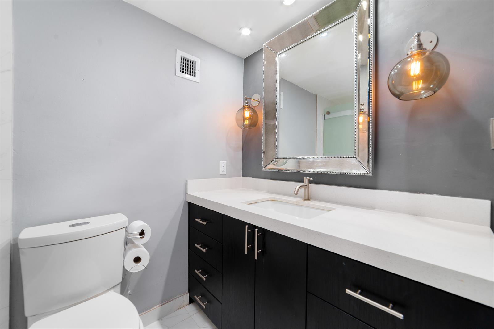 1200 West Avenue # 316