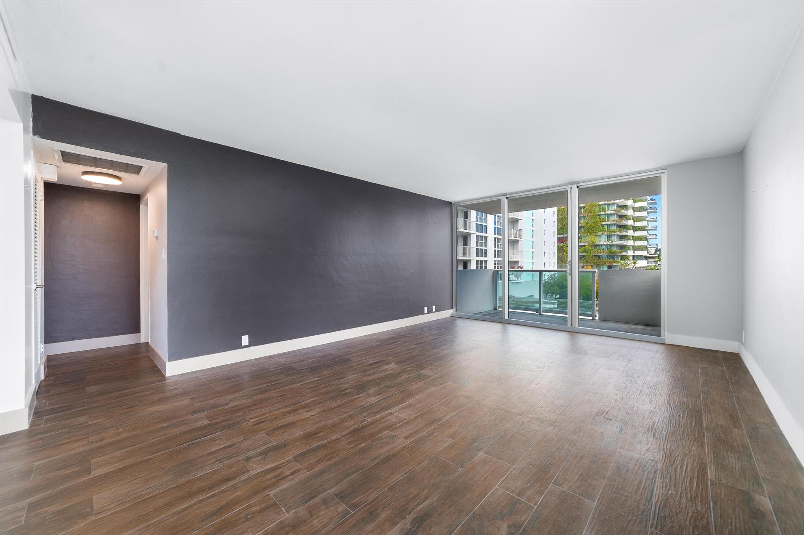 1200 West Avenue # 316