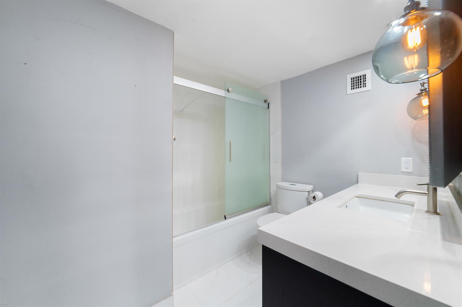1200 West Avenue # 316