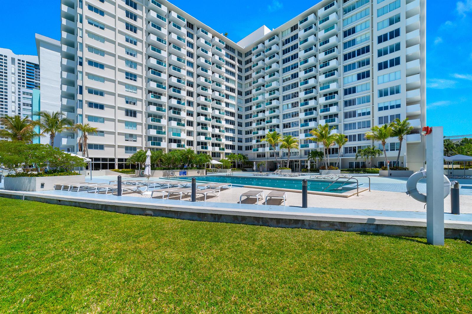 1200 West Avenue # 316