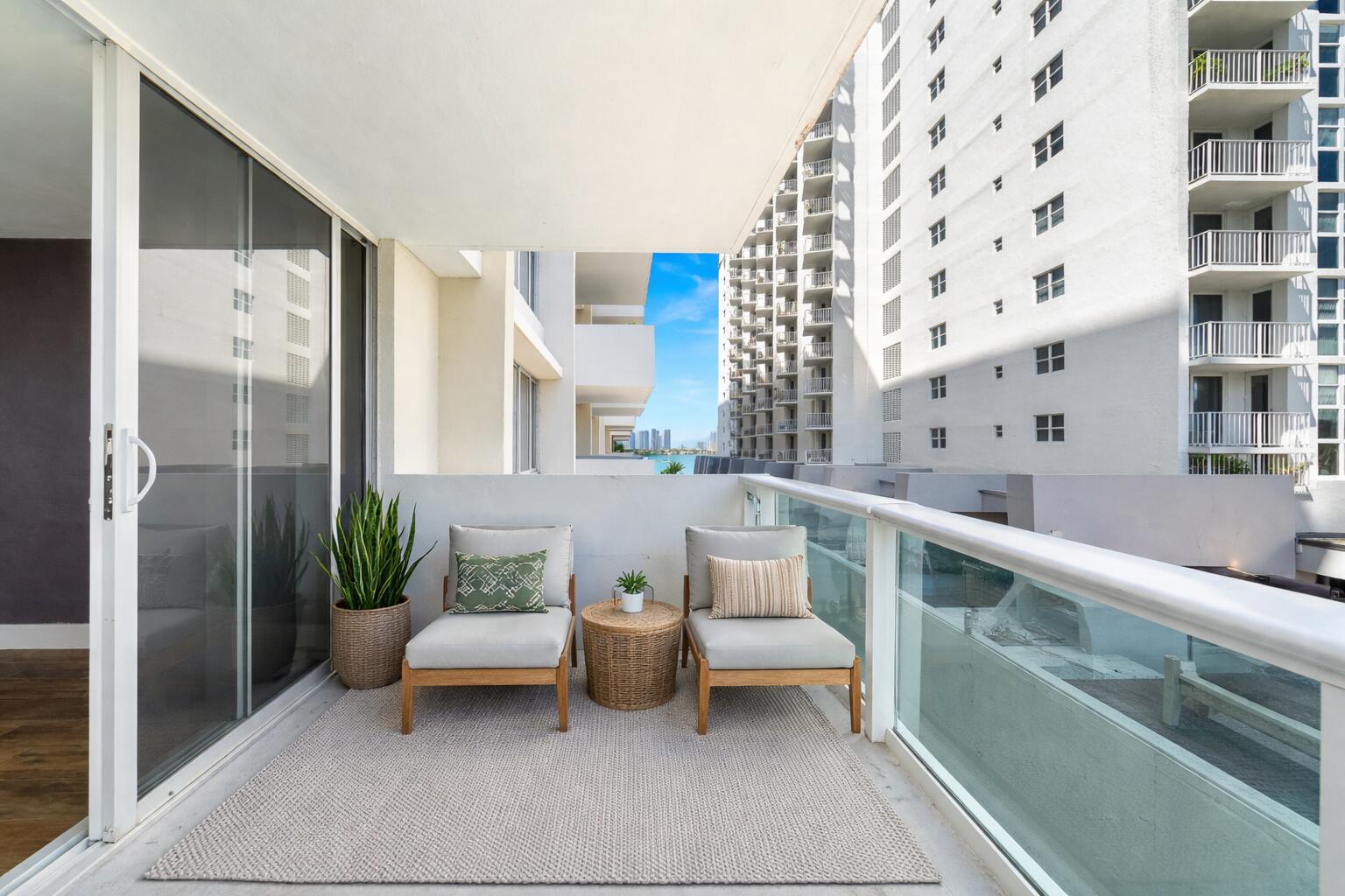 1200 West Avenue # 316