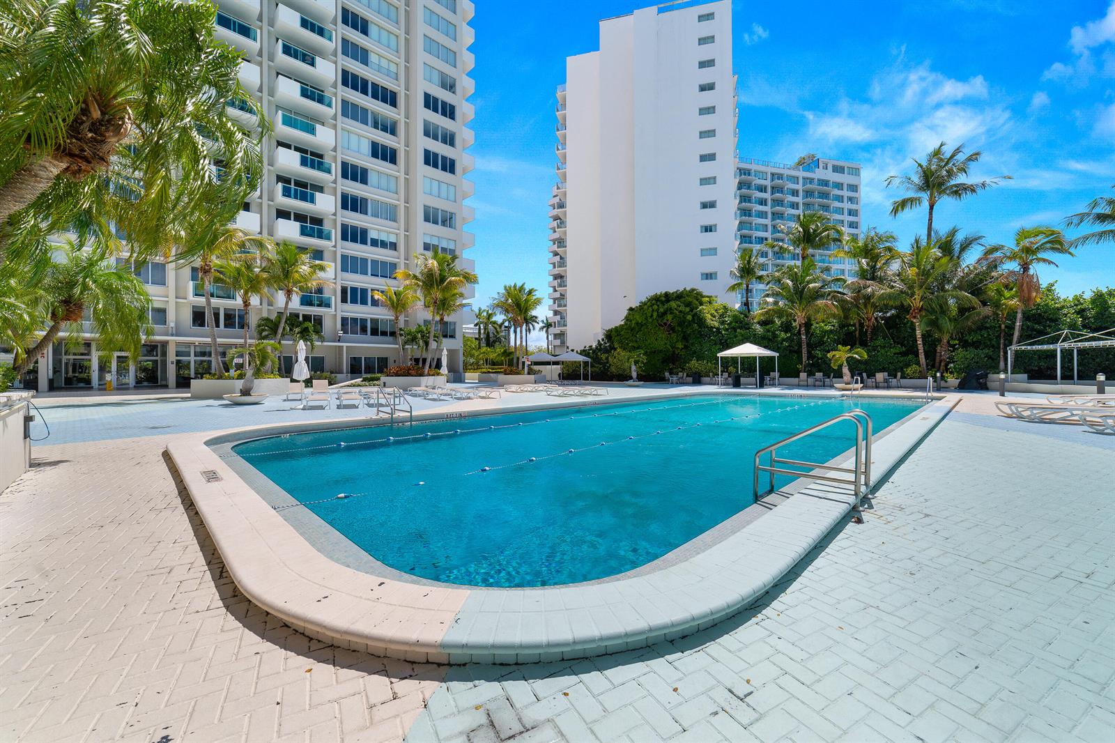 1200 West Avenue # 316