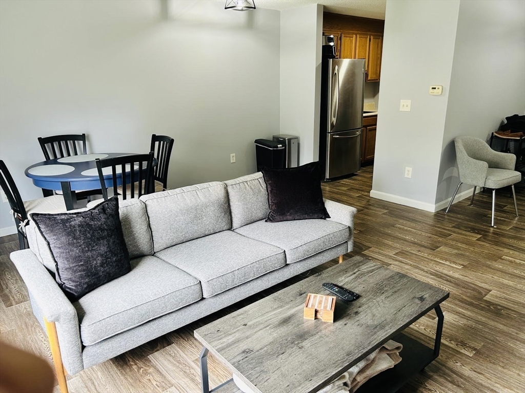 440 North St # 248
