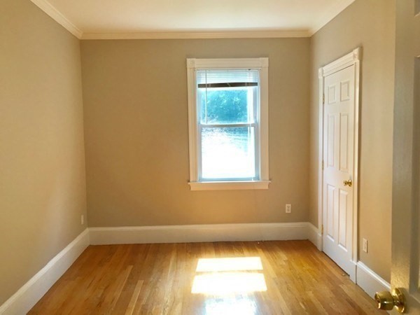 8 White Ave # 1